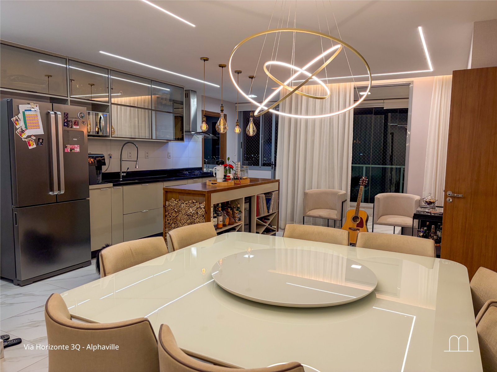 Apartamento Via Horizonte 3Q – Alto Padrão