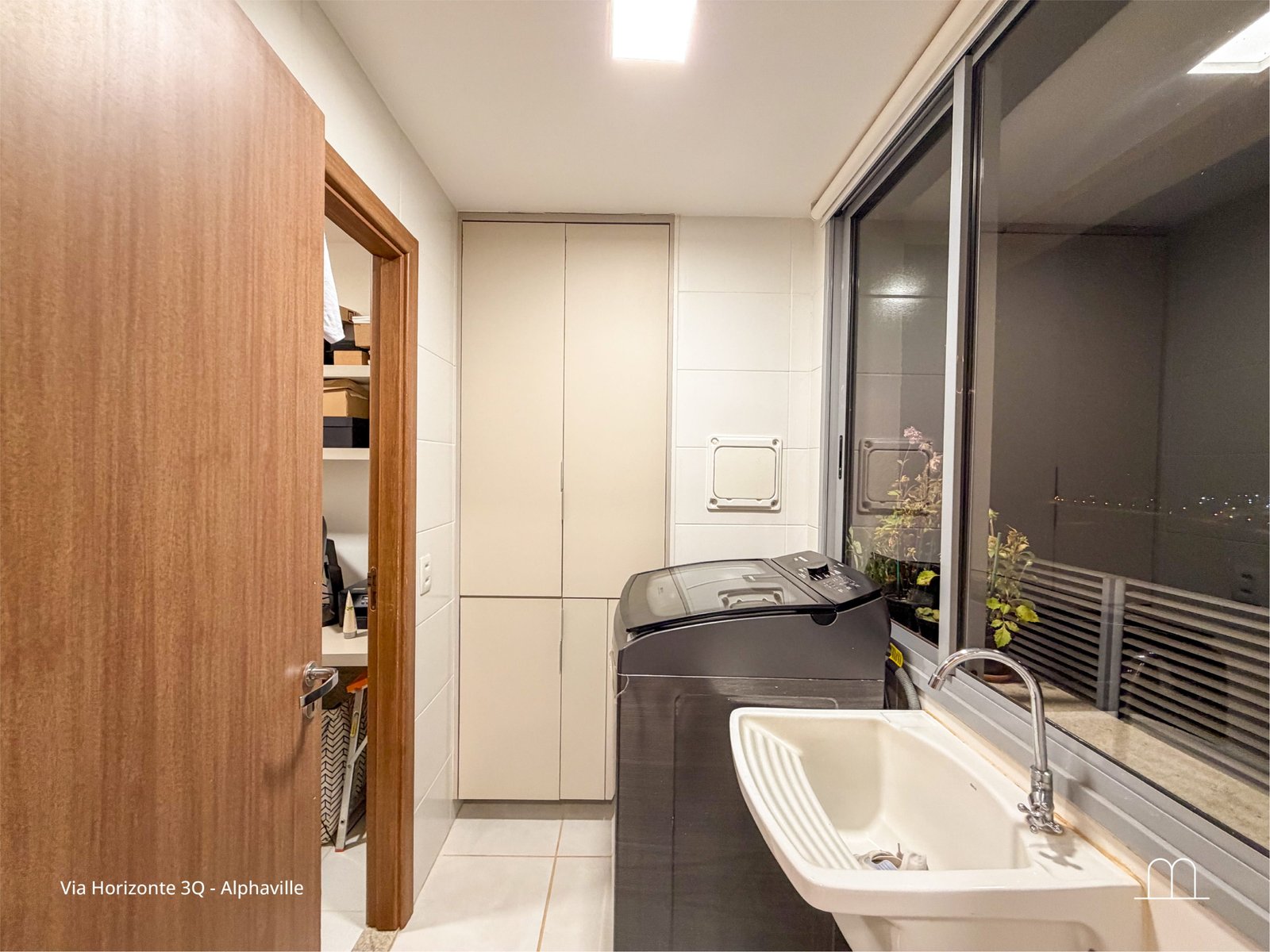 Apartamento Via Horizonte 3Q – Alto Padrão